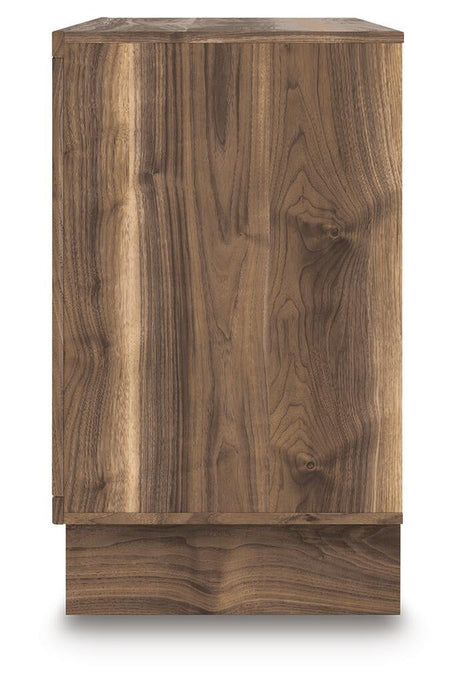 Chirason Six Drawer Dresser - alternate view 8