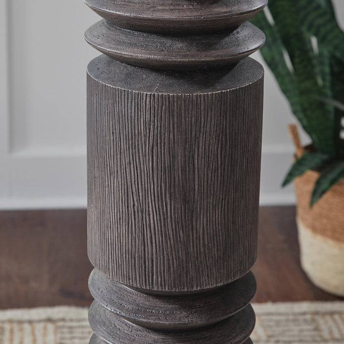 Fainwell Poly Floor Lamp (1/CN) - alternate view 3