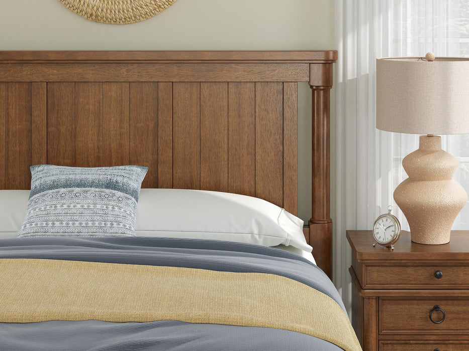 Rowlenstown Queen Poster Bed - alternate view 6