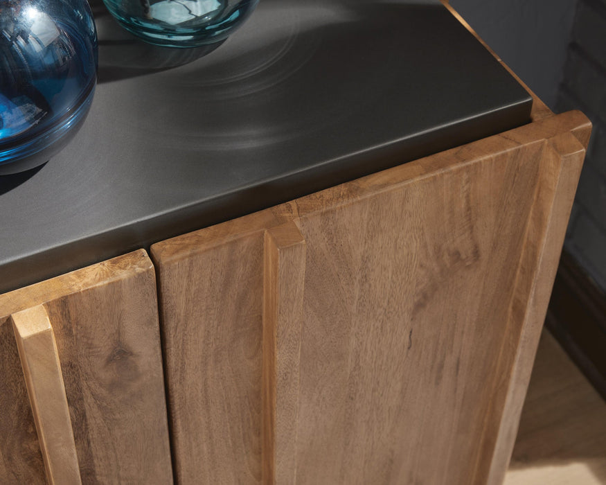Quintavious Accent Cabinet - alternate view 7