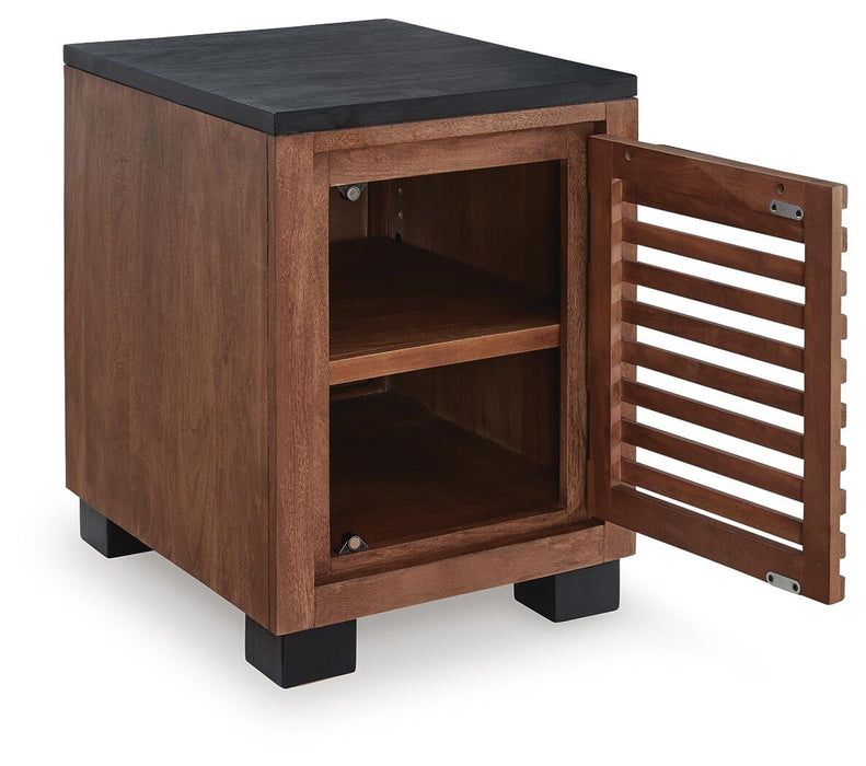 Kallari Chair Side End Table - alternate view 3