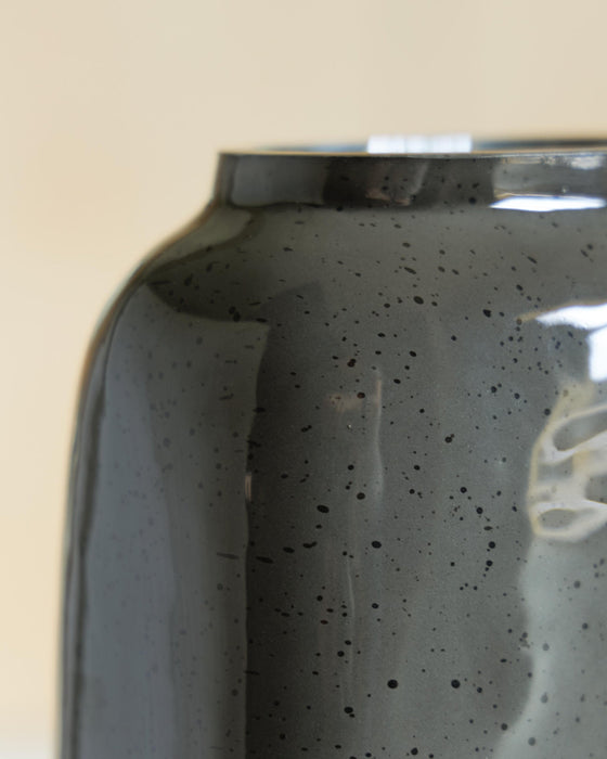 Kierlain Vase - alternate view 3