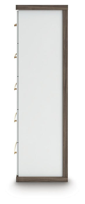 Kendanport Five Drawer Chest - alternate view 9