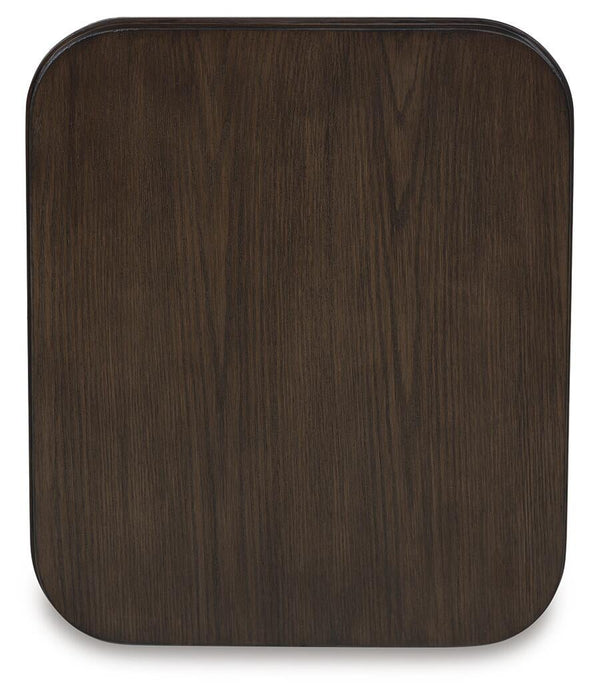Carlibrie Rectangular End Table - alternate view 4