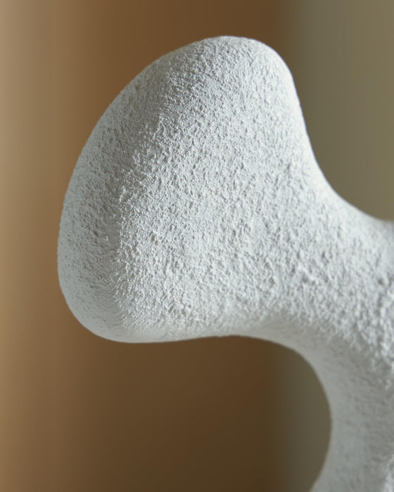 Lavarsen Sculpture - alternate view 4