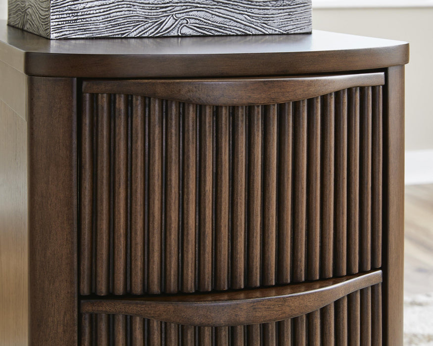 Camdill Chair Side End Table - alternate view 6