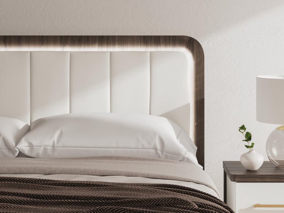 Kendanport King Upholstered Bed - alternate view 8