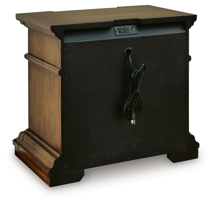 Frantanna Three Drawer Night Stand - alternate view 5