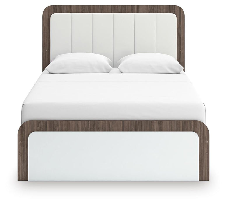 Kendanport Queen Upholstered Bed - alternate view 5