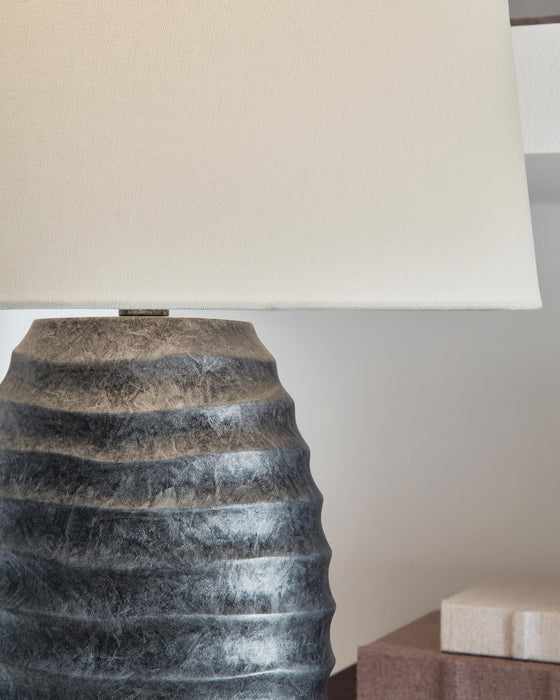 Caronick Poly Table Lamp (2/CN) - alternate view 3