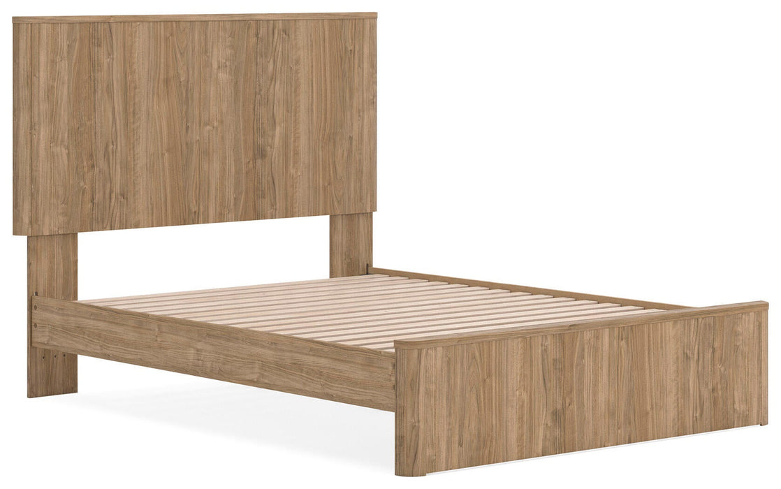 Gramburg Queen Panel Platform Bed - alternate view 3