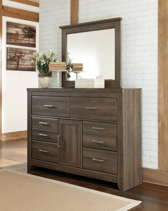 Juararo California King Panel Bed with Mirrored Dresser, Chest and Nightstand - alternate view 4