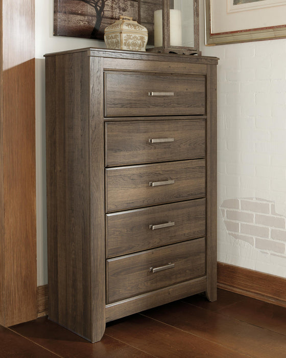 Juararo California King Panel Bed with Mirrored Dresser, Chest and Nightstand - alternate view 6