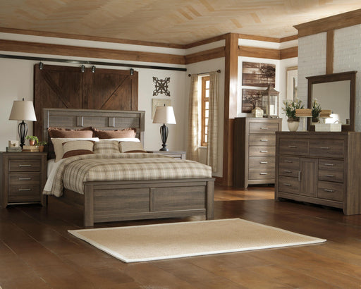 Juararo Queen Panel Bed with Mirrored Dresser, Chest and Nightstand - alternate view 2