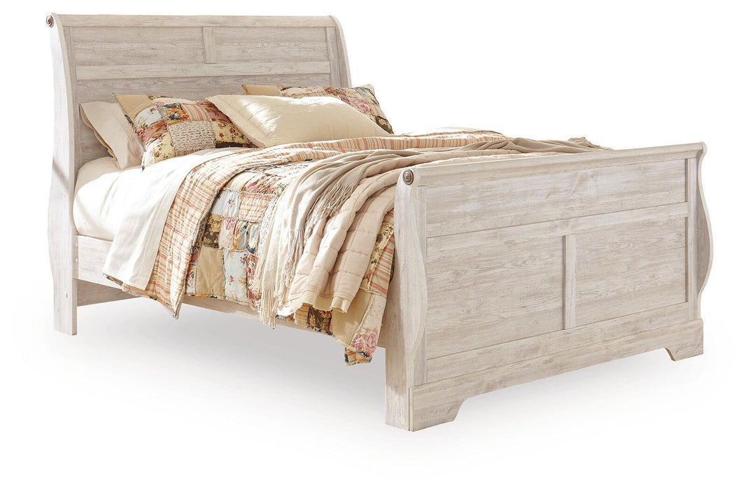 Willowton Queen Sleigh Bed with Mirrored Dresser, Chest and Nightstand - alternate view 5