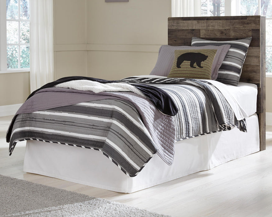 Derekson Twin Panel Headboard Bed with Mirrored Dresser, Chest and Nightstand - alternate view 7