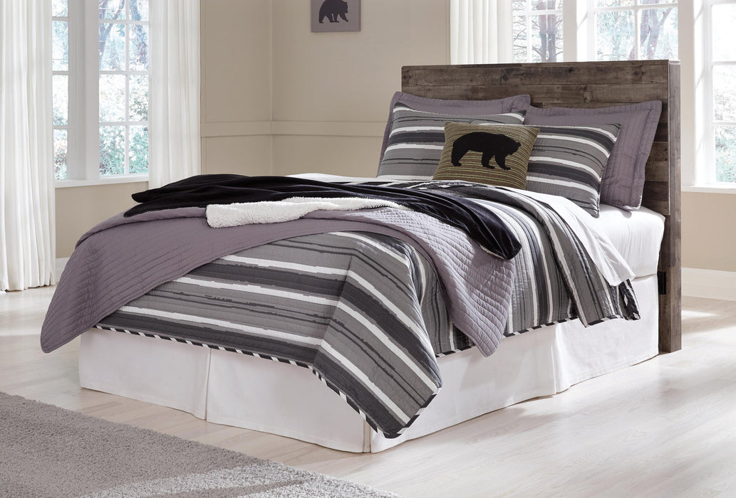 Derekson Full Panel Headboard Bed with Mirrored Dresser, Chest and Nightstand - alternate view 7
