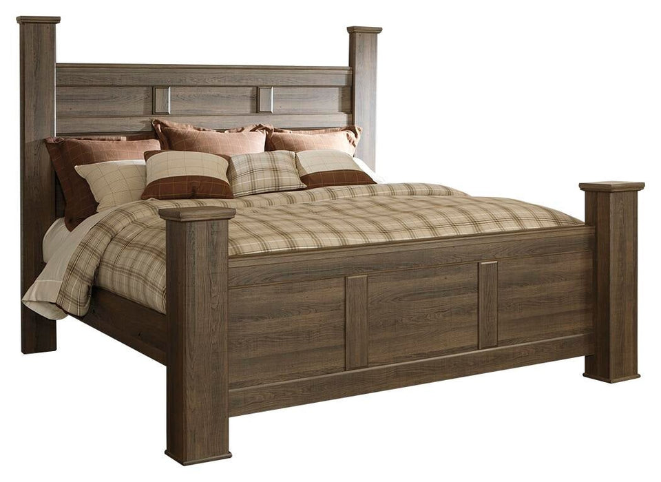 Juararo King Poster Bed with Mirrored Dresser, Chest and Nightstand - alternate view 6