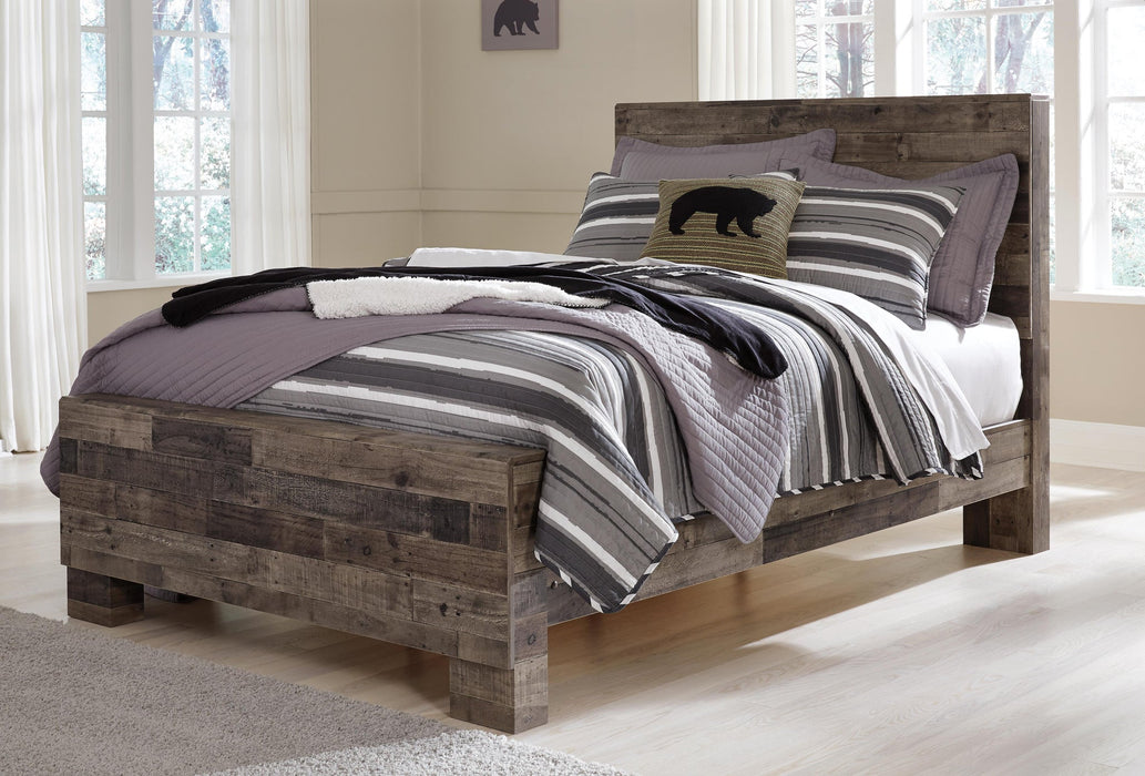 Derekson Full Panel Bed with Mirrored Dresser, Chest and Nightstand - alternate view 7