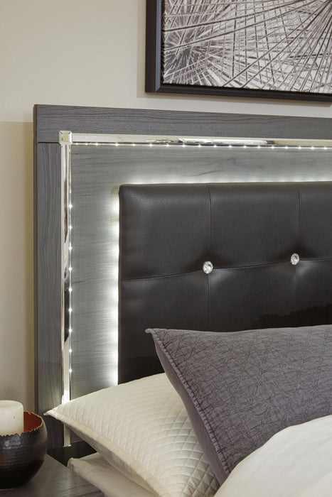 Lodanna Full Panel Bed with 2 Storage Drawers with Mirrored Dresser, Chest and Nightstand - alternate view 12