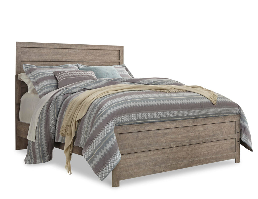 Culverbach Queen Panel Bed with Mirrored Dresser - alternate view 4