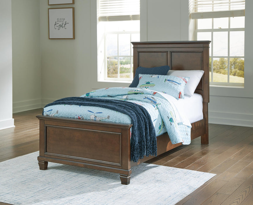 Danabrin Twin Panel Bed with Mirrored Dresser and Nightstand - alternate view 17