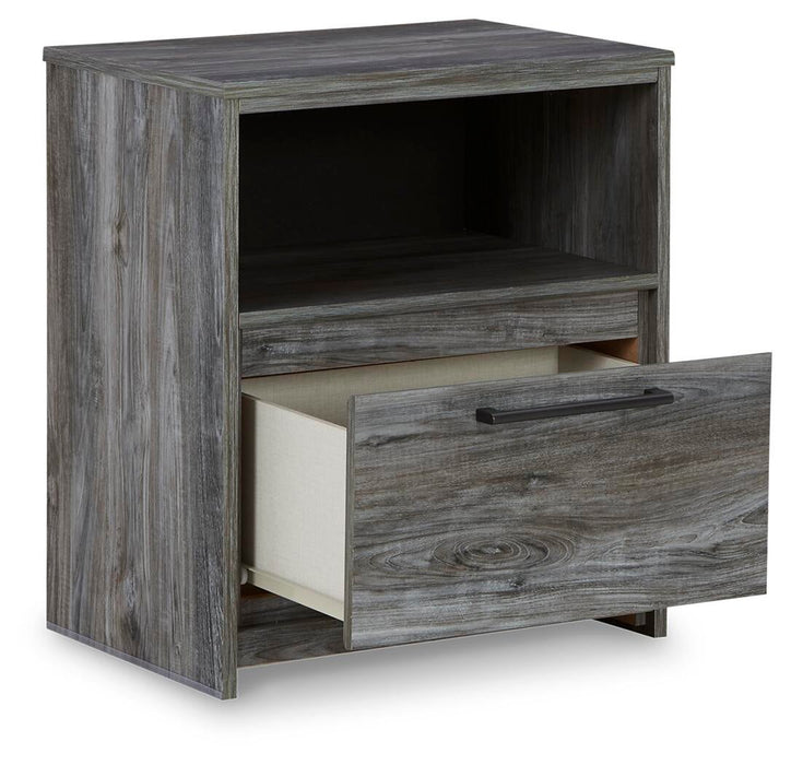 Baystorm Full Panel Headboard with Mirrored Dresser and Nightstand - alternate view 6