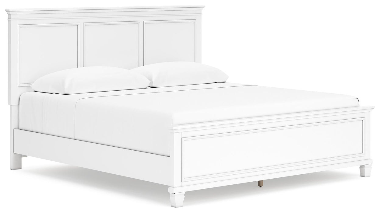 Fortman King Panel Bed with Mirrored Dresser and Nightstand - alternate view 7
