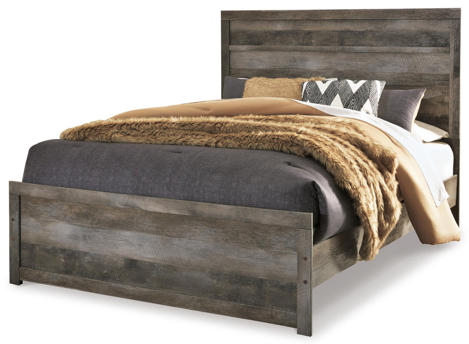 Wynnlow Queen Panel Bed with Mirrored Dresser, Chest and Nightstand - alternate view 3