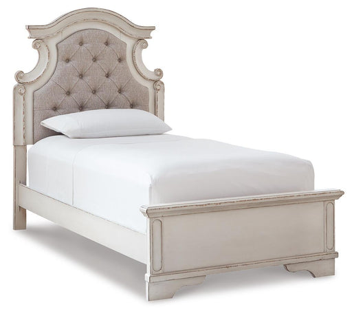 Realyn Twin Panel Bed with Mirrored Dresser - alternate view 2