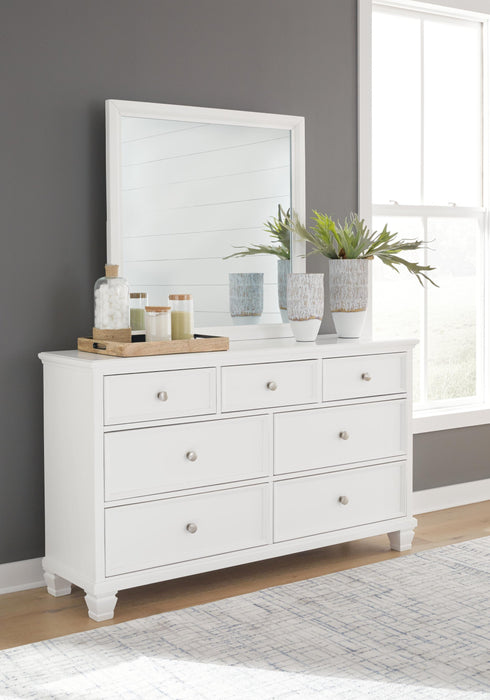 Fortman Queen Panel Bed with Mirrored Dresser and Nightstand - alternate view 18