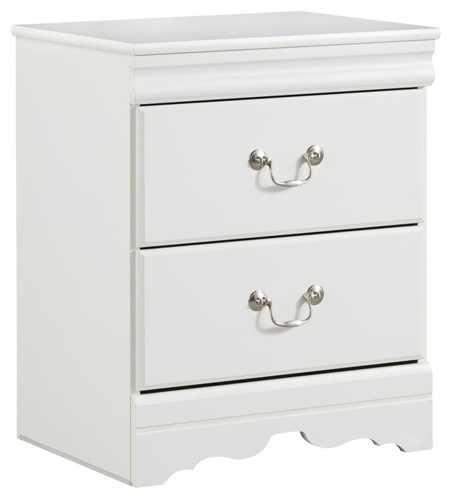 Anarasia Queen Sleigh Bed with Mirrored Dresser and Nightstand - alternate view 4