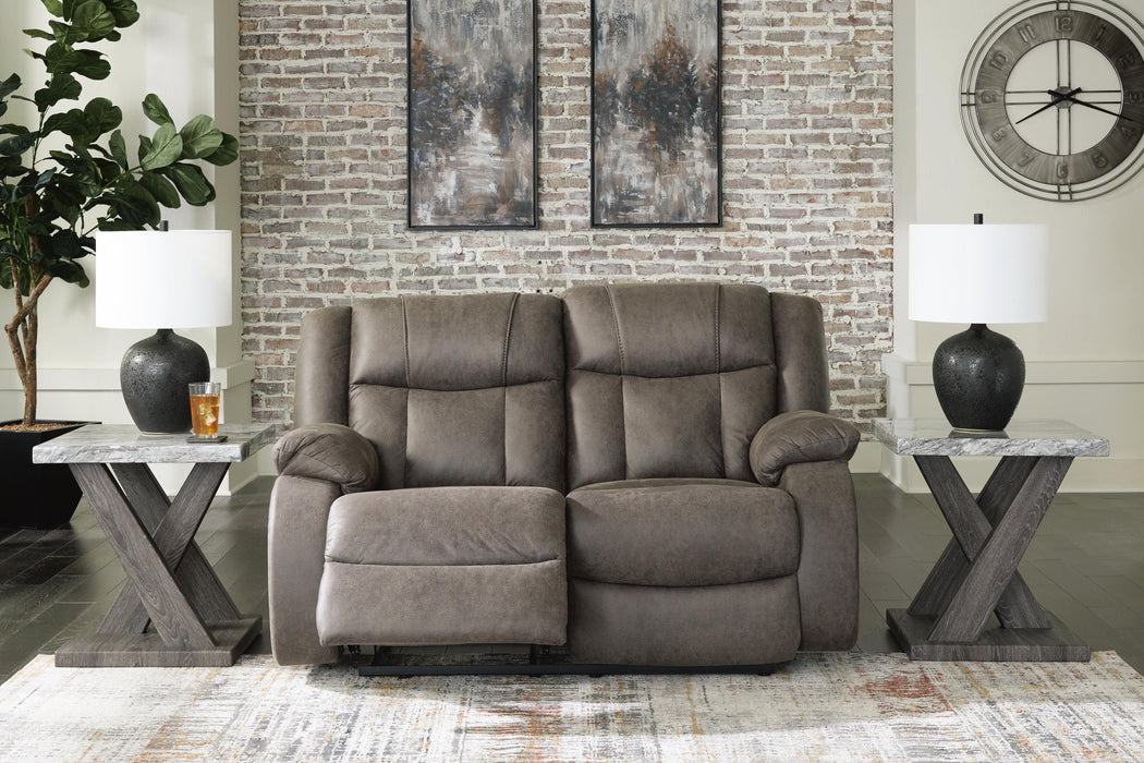 First Base Sofa, Loveseat and Recliner - alternate view 18