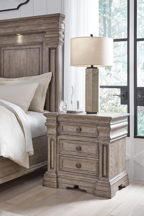 Blairhurst King Panel Bed, Dresser, Mirror, Chest and Nightstand - alternate view 18