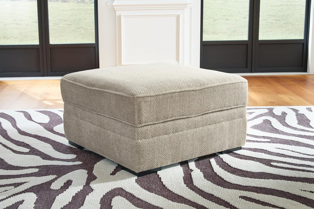 Calnita Chair and Ottoman - alternate view 9