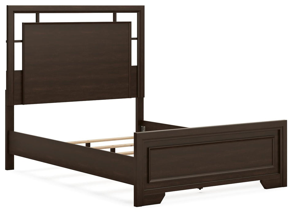 Covetown Full Panel Bed, Dresser, Mirror, Chest and Nightstand - alternate view 11