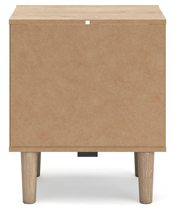 Cielden Full Upholstered Panel Bed with Mirrored Dresser and Nightstand - alternate view 12