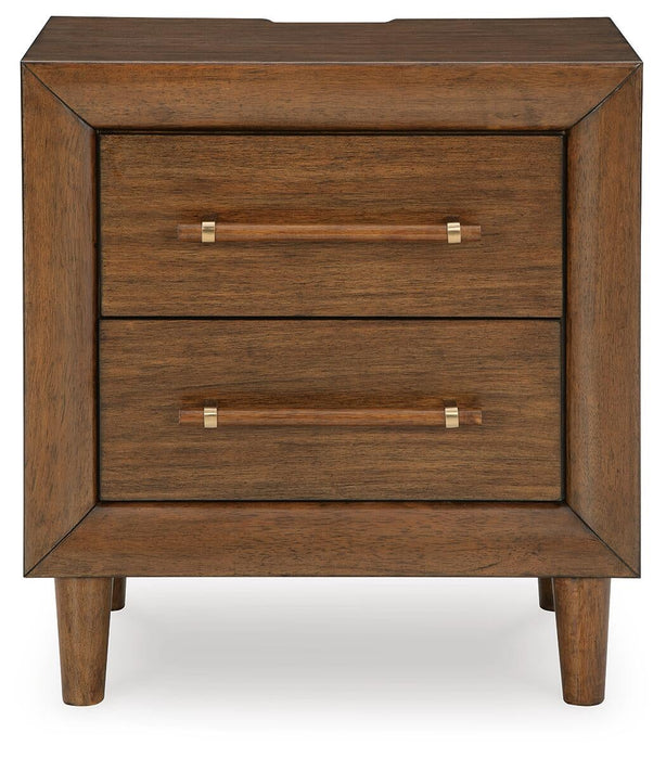 Lyncott Queen Upholstered Bed with Mirrored Dresser and Nightstand - alternate view 10