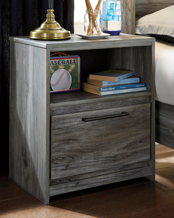 Baystorm King Panel Bed with Mirrored Dresser and Nightstand - alternate view 9
