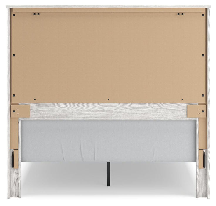 Gerridan Queen Panel Bed with Mirrored Dresser and Nightstand - alternate view 7