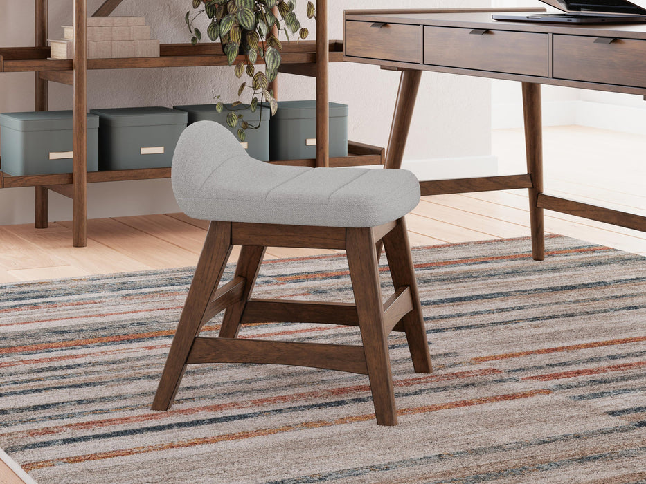 Lyncott Home Office Desk with Chair and Storage - alternate view 18