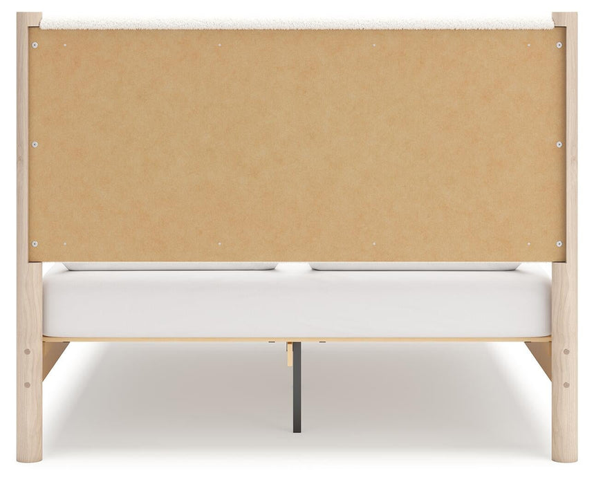 Cadmori Queen Upholstered Panel Bed with Mirrored Dresser and Nightstand - alternate view 9