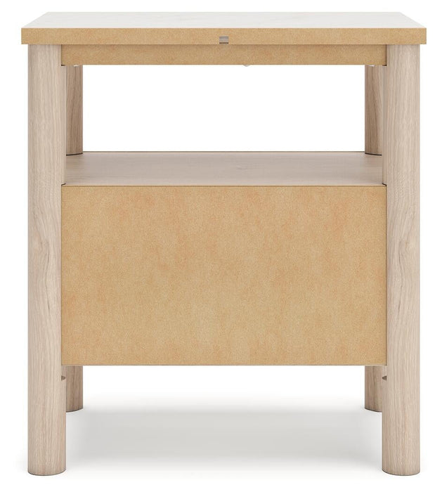 Cadmori Queen Upholstered Panel Bed with Mirrored Dresser and Nightstand - alternate view 16