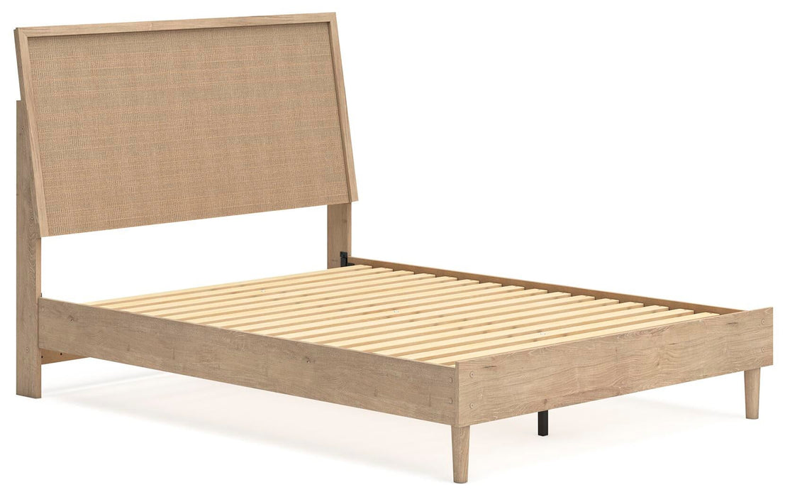 Cielden Queen Panel Bed with Mirrored Dresser - alternate view 4