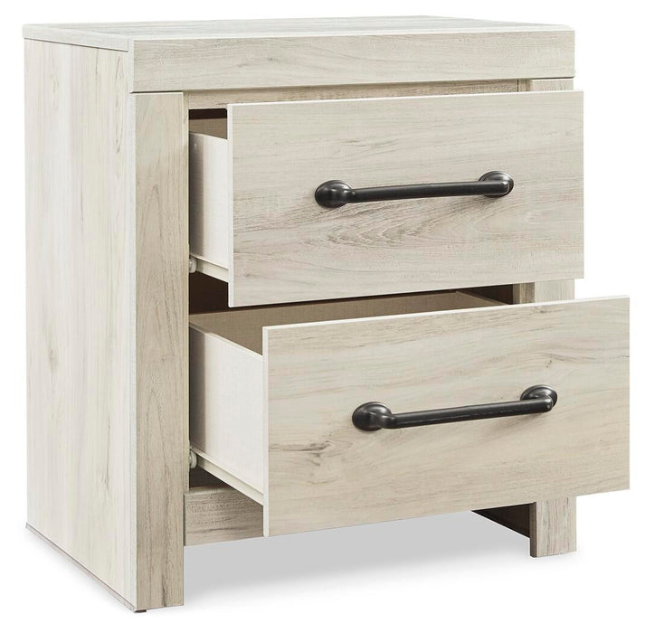 Cambeck Full Panel Bed with Mirrored Dresser and Nightstand - alternate view 9