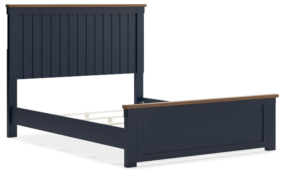 Landocken Queen Panel Bed, Dresser, Mirror, Chest and Nightstand - alternate view 10