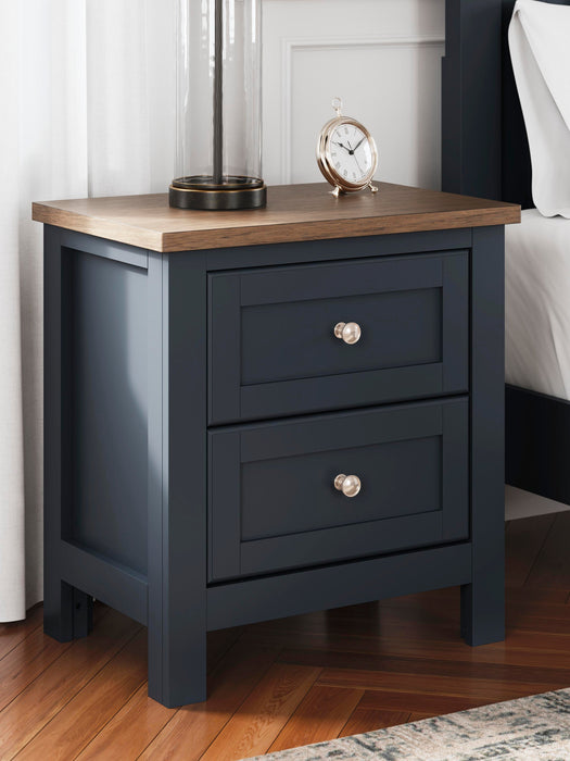Landocken Queen Panel Bed, Dresser, Mirror, Chest and Nightstand - alternate view 27