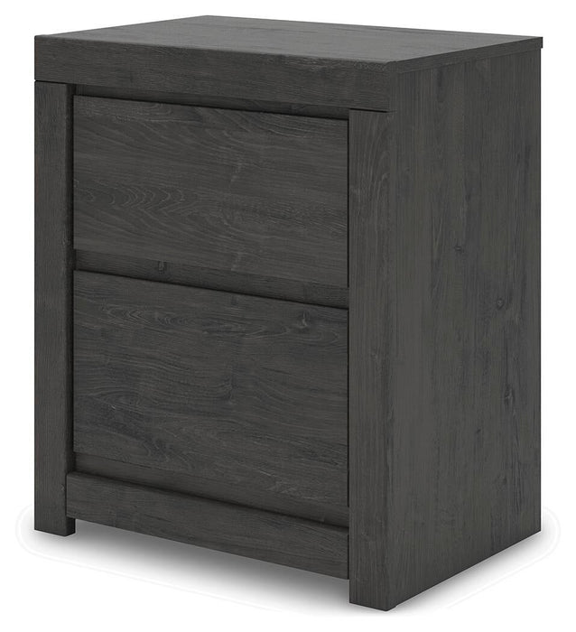 Parlayon Queen Panel Bed, Dresser, Mirror, Chest and Nightstand - alternate view 22