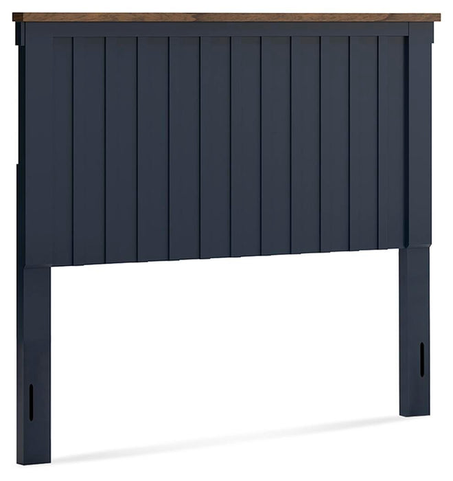 Landocken Full Panel Headboard, Dresser, Mirror and Nightstand - alternate view 7
