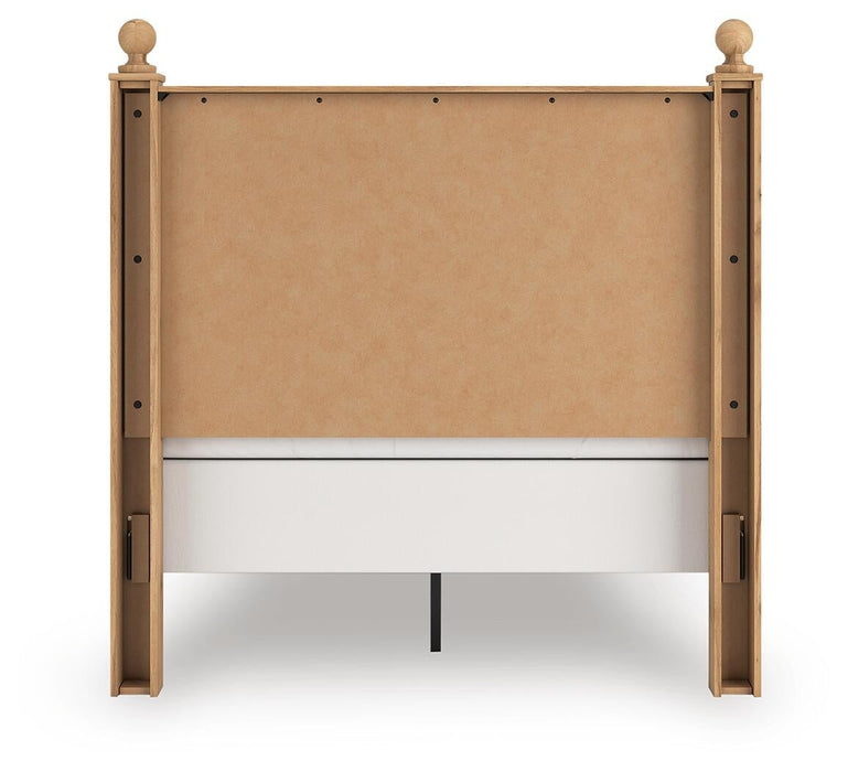 Galletyn Full Panel Bed with Mirrored Dresser - alternate view 9
